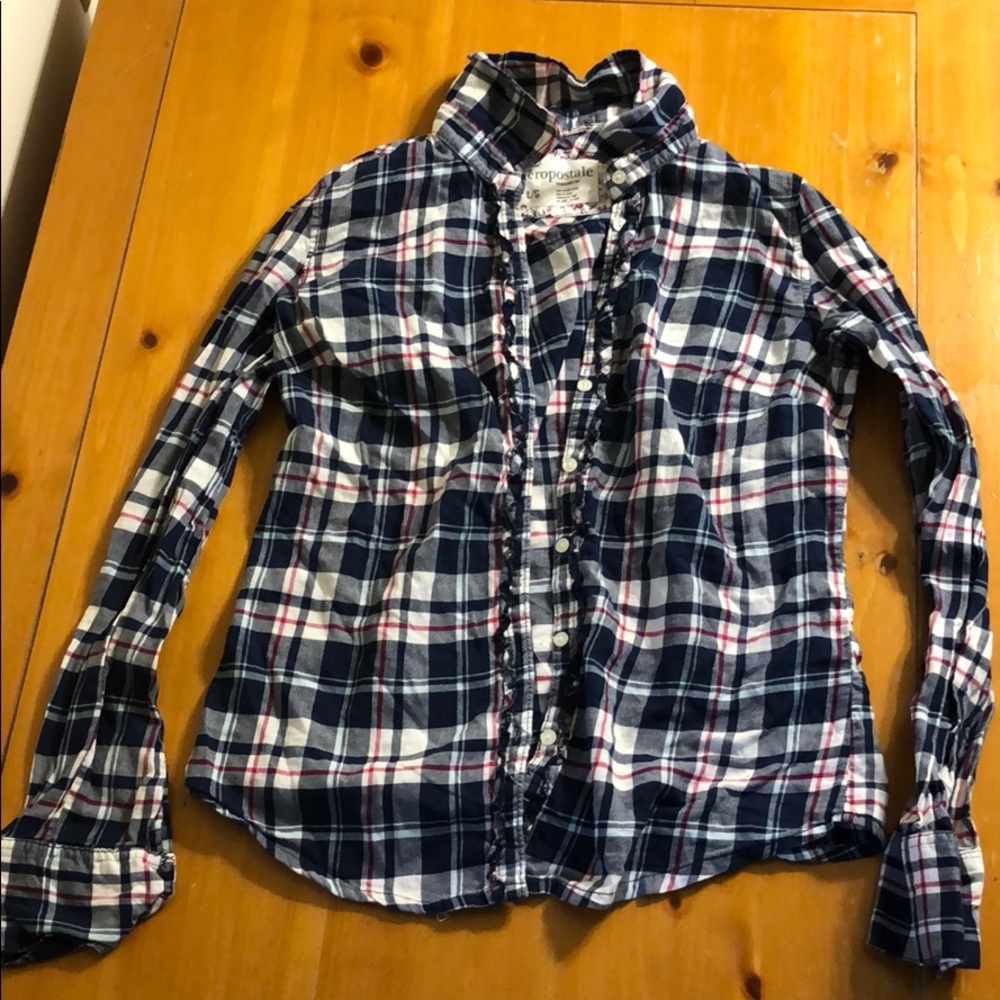 Vintage Aeropostale lightweight juniors large plaid Button Down!